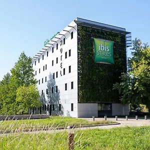 Ibis Styles Romans-valence Gare Tgv Hotel